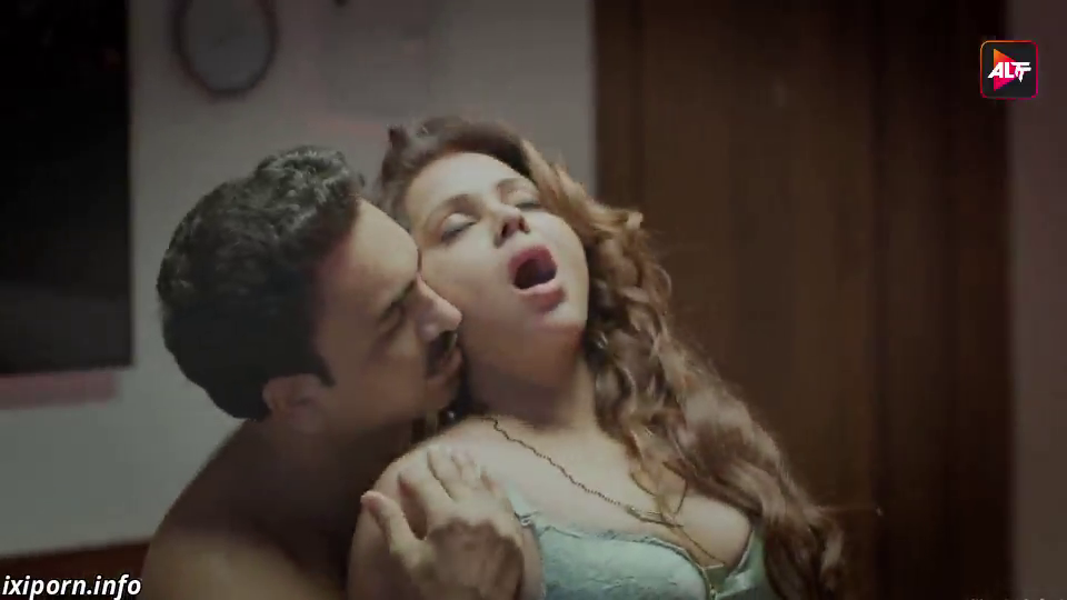 Watch Raseeli Bhabhi E3 - Pooja Poddar Hot Bhabhi Porn Web Series Video Online in HD Free on XMasti